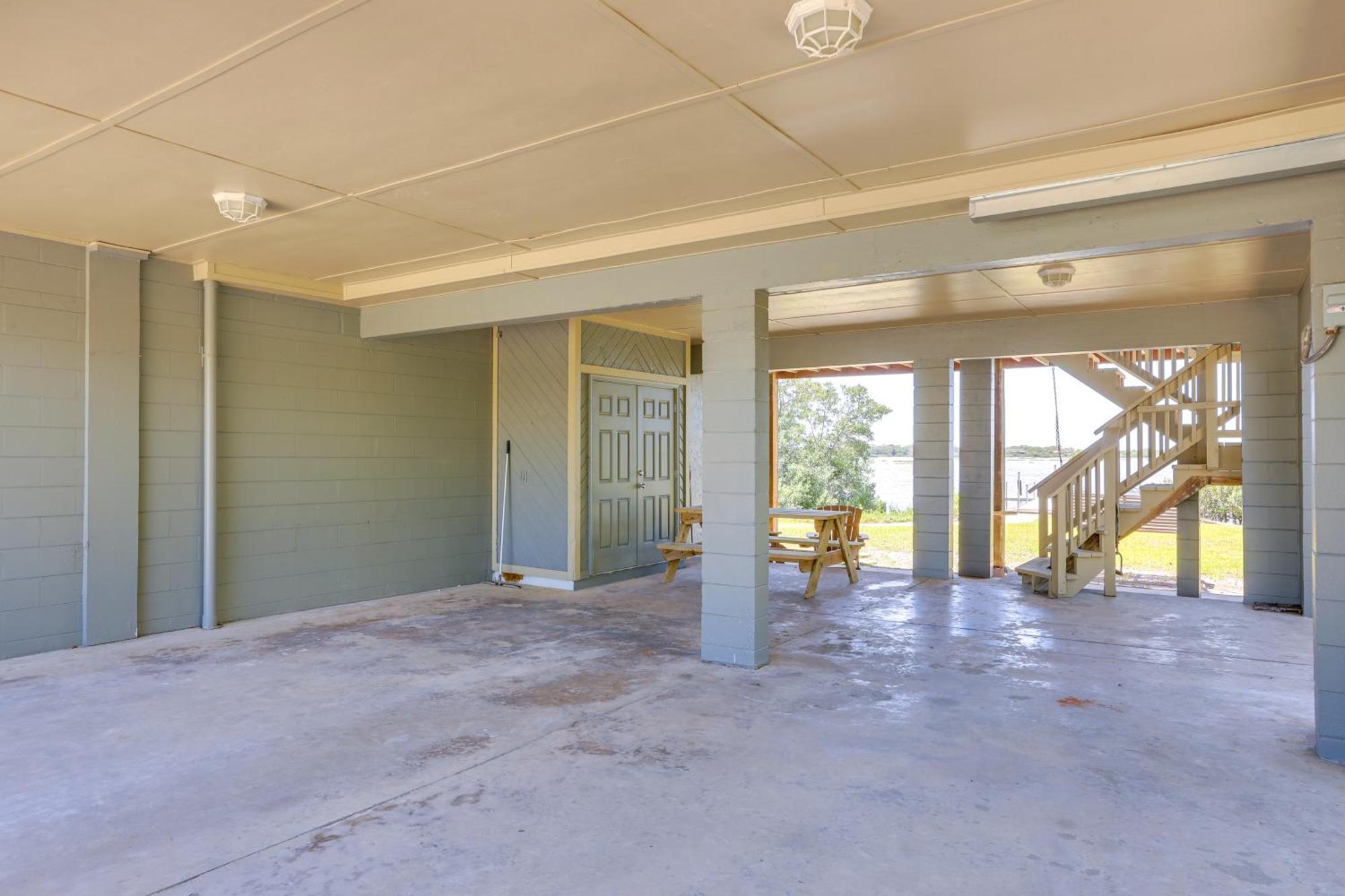 Waterfront Cedar Key Duplex Home Grill And Dock! 外观 照片