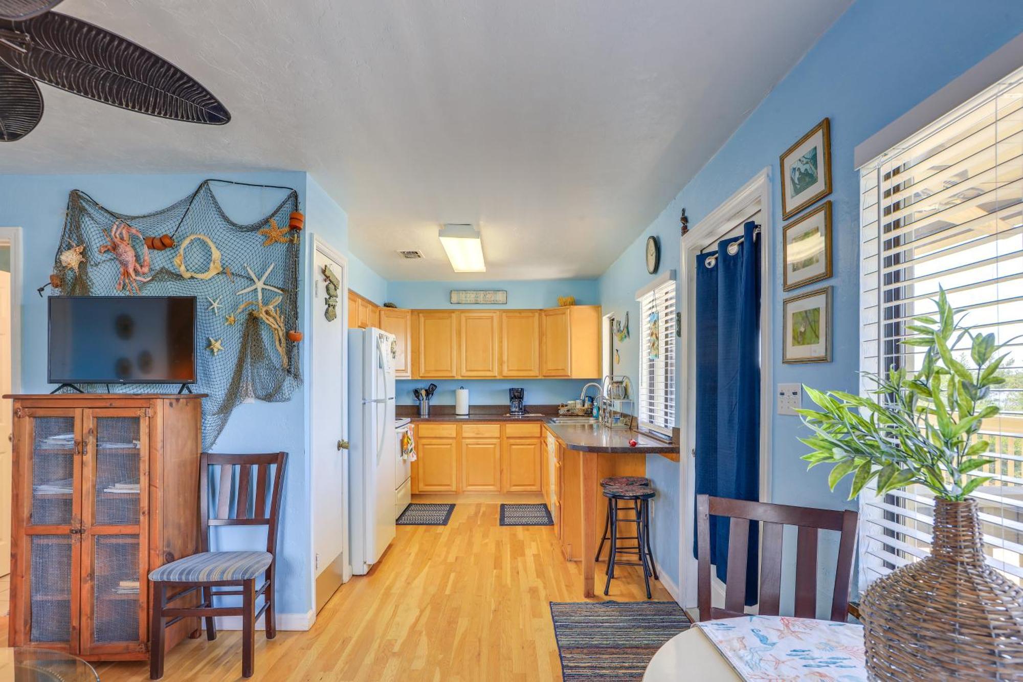 Waterfront Cedar Key Duplex Home Grill And Dock! 外观 照片