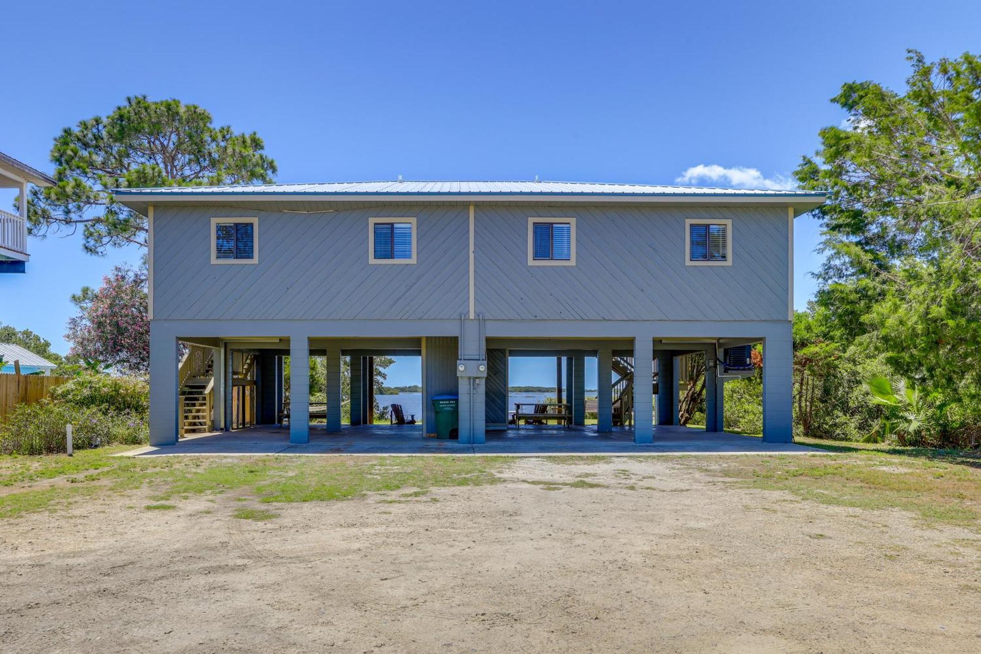 Waterfront Cedar Key Duplex Home Grill And Dock! 外观 照片