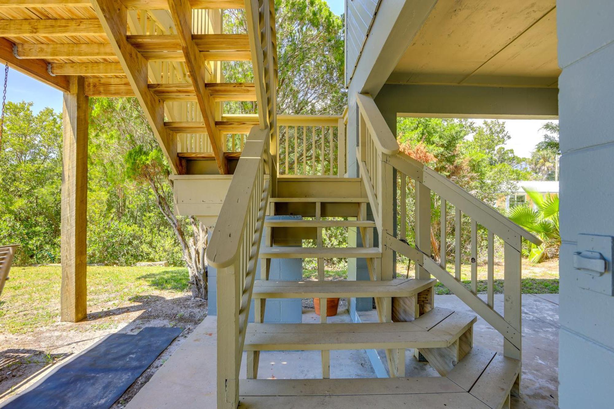 Waterfront Cedar Key Duplex Home Grill And Dock! 外观 照片