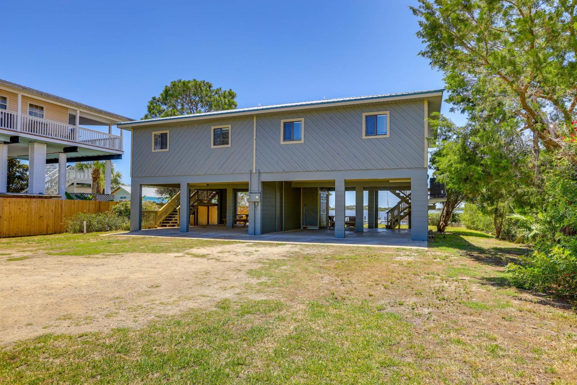 Waterfront Cedar Key Duplex Home Grill And Dock! 外观 照片