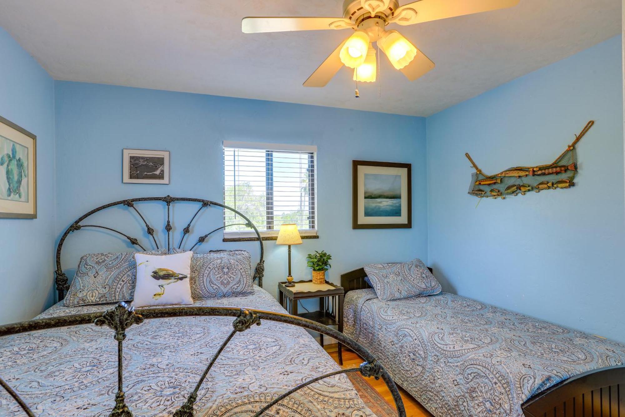Waterfront Cedar Key Duplex Home Grill And Dock! 外观 照片